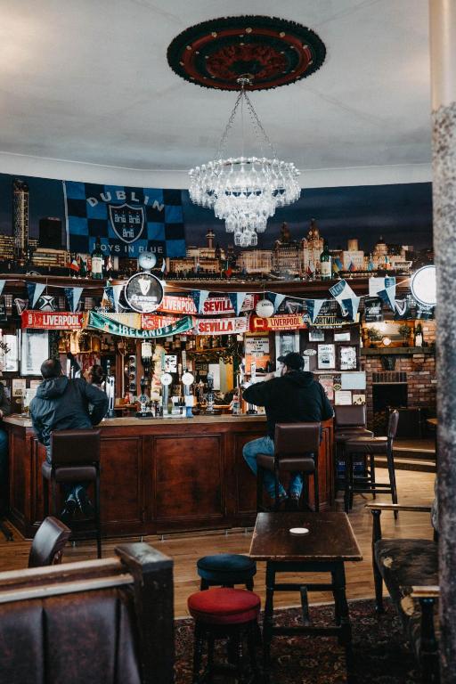 Flat Iron Anfield - Resim 37