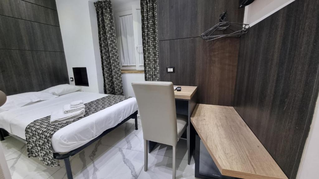 Postel nebo postele na pokoji v ubytování Rooms Vico Giunti