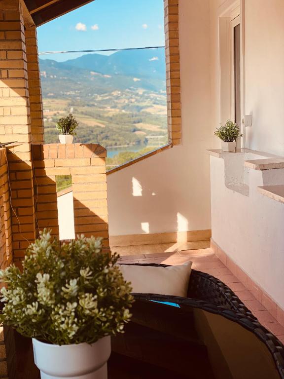 Nespecifikovaný výhled na hory nebo výhled na hory při pohledu z apartmánu