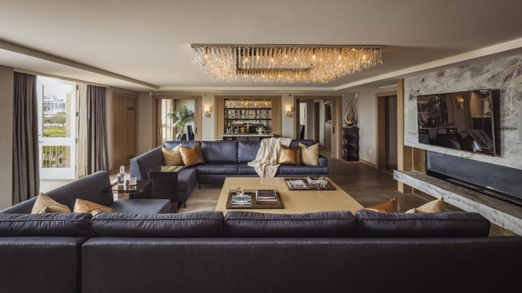 L'Ermitage Beverly Hills photo