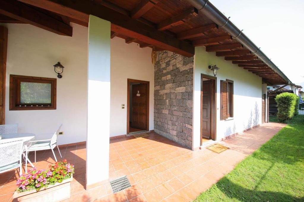 Villa Quattro Stagioni - Apartamento Com Terraço - Térreo