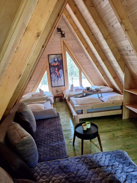 Postel nebo postele na pokoji v ubytování Forest Rhapsody Brezna