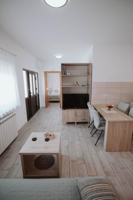 Apartments Peric - Županja - 11