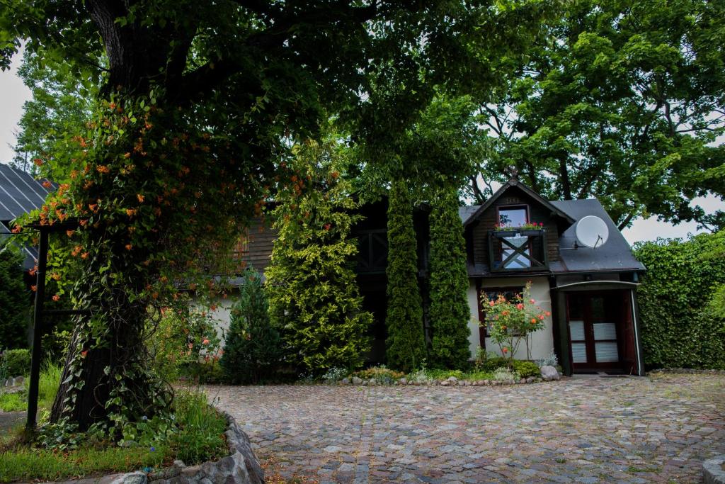 Młynarzowy Dworek - 1