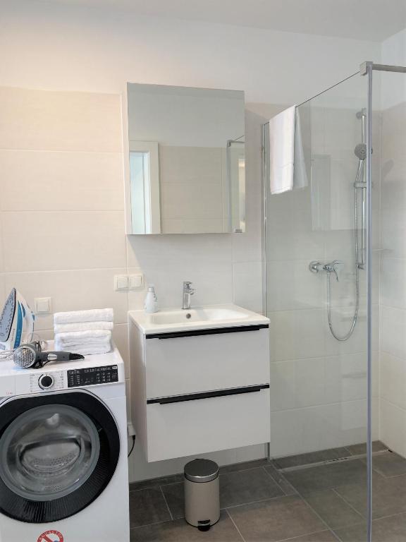 Promenade by BestChoice - Self Check-in with Parking Option - 5