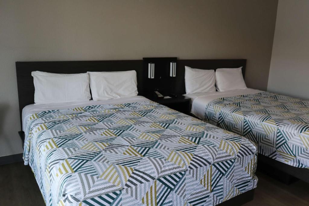 Motel 6-San Diego, CA - Southbay photo