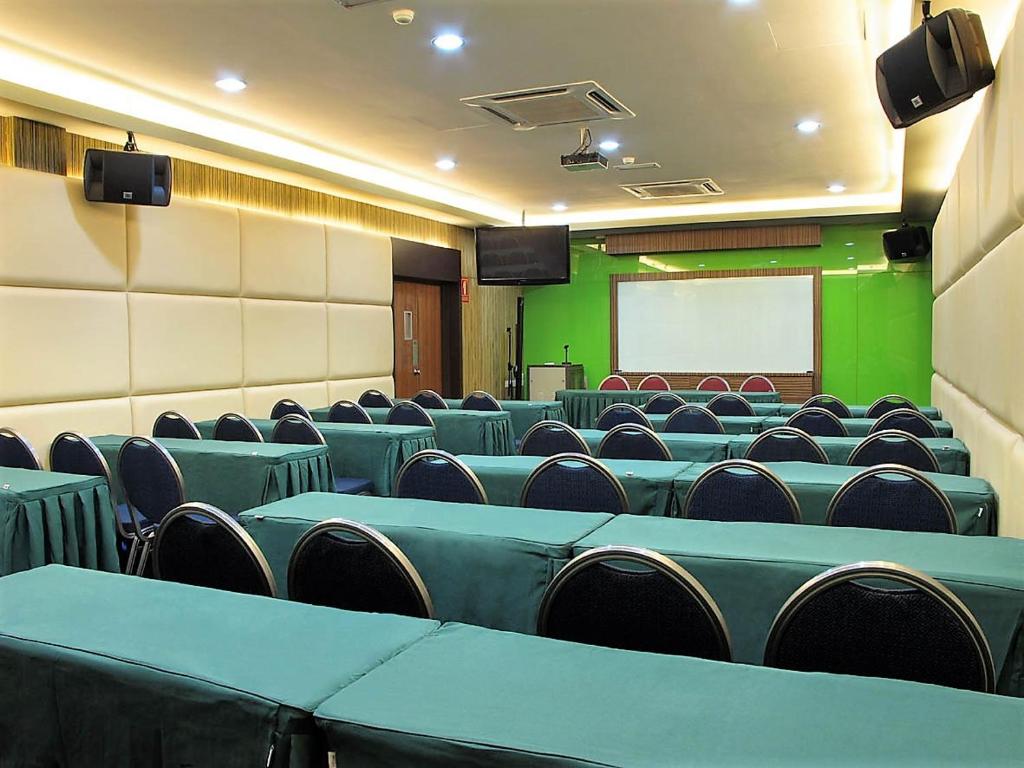 Konferenční prostory v ubytování Eight Days Boutique Hotel - Permas Jaya