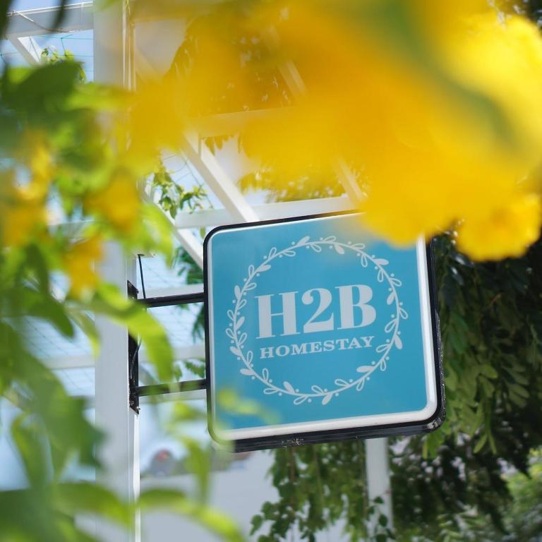 Certifikát, hodnocení, plakát nebo jiný dokument vystavený v ubytování H2B Homestay Mountains view near Bai Dai Beach