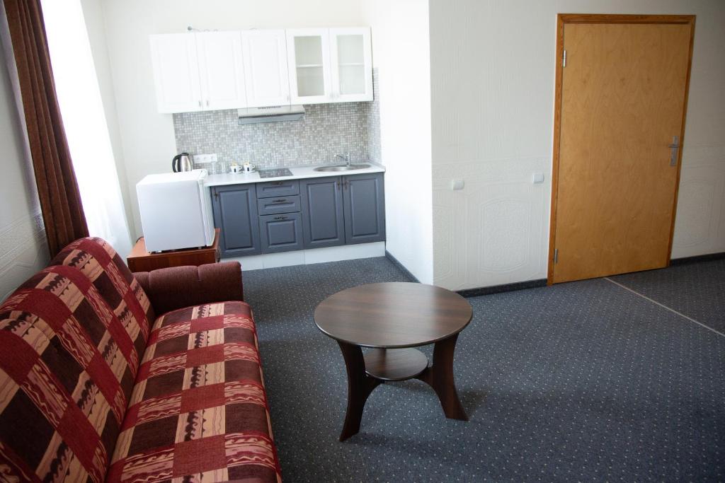 Kuchyň nebo kuchyňský kout v ubytování Dinaburg SPA Hotel