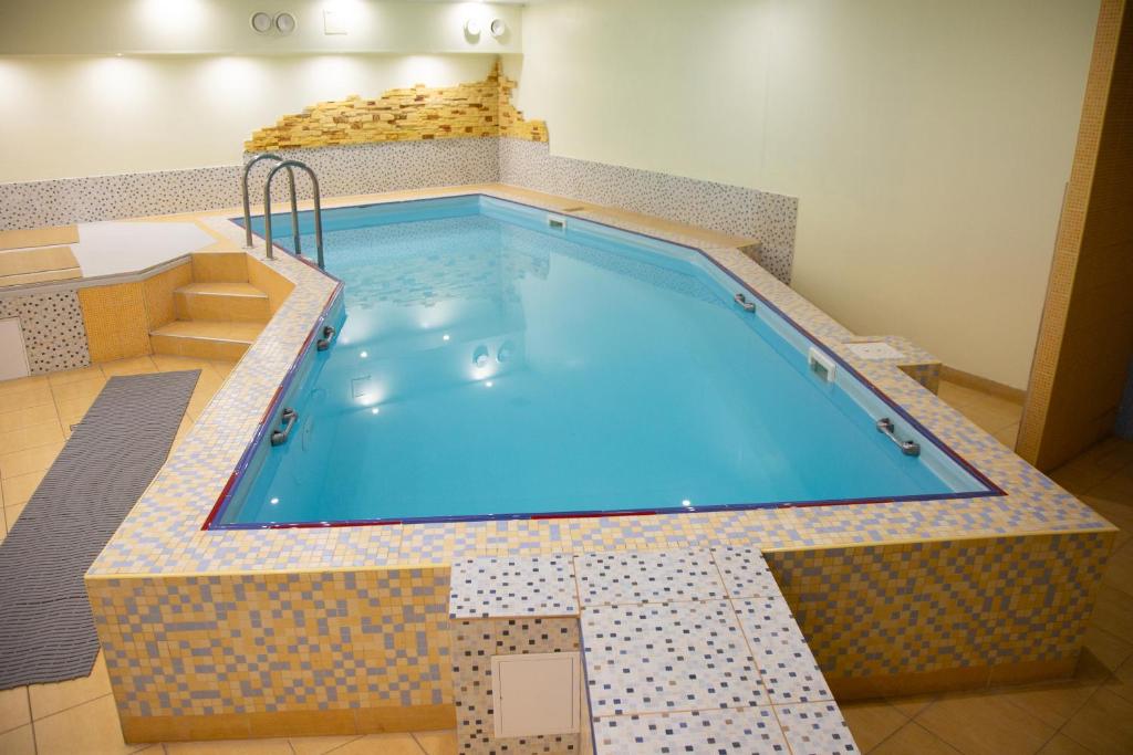 Bazén v ubytování Dinaburg SPA Hotel nebo v jeho okolí