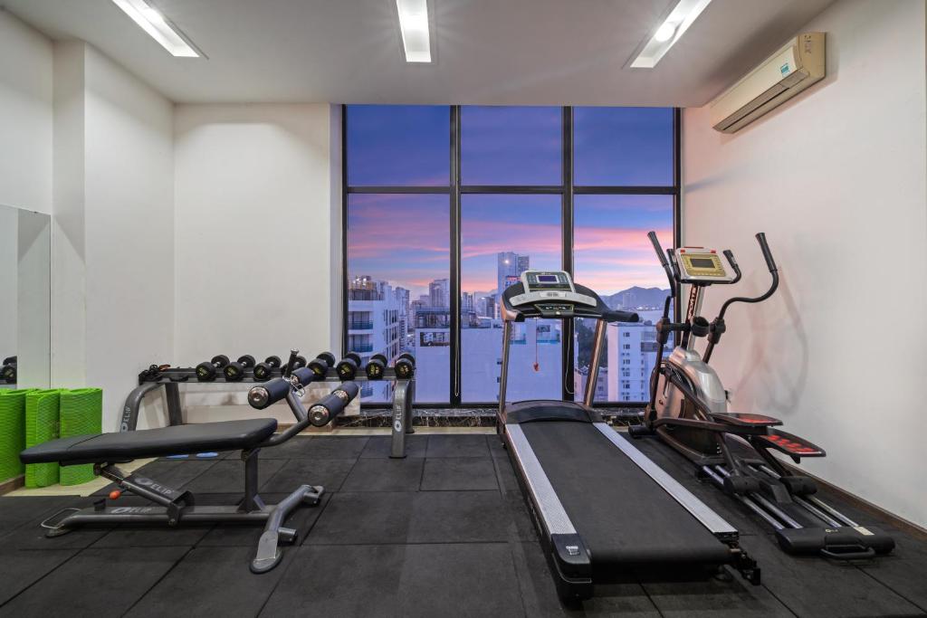 Fitness centrum a/nebo fitness zařízení v ubytování Sochi Hotel