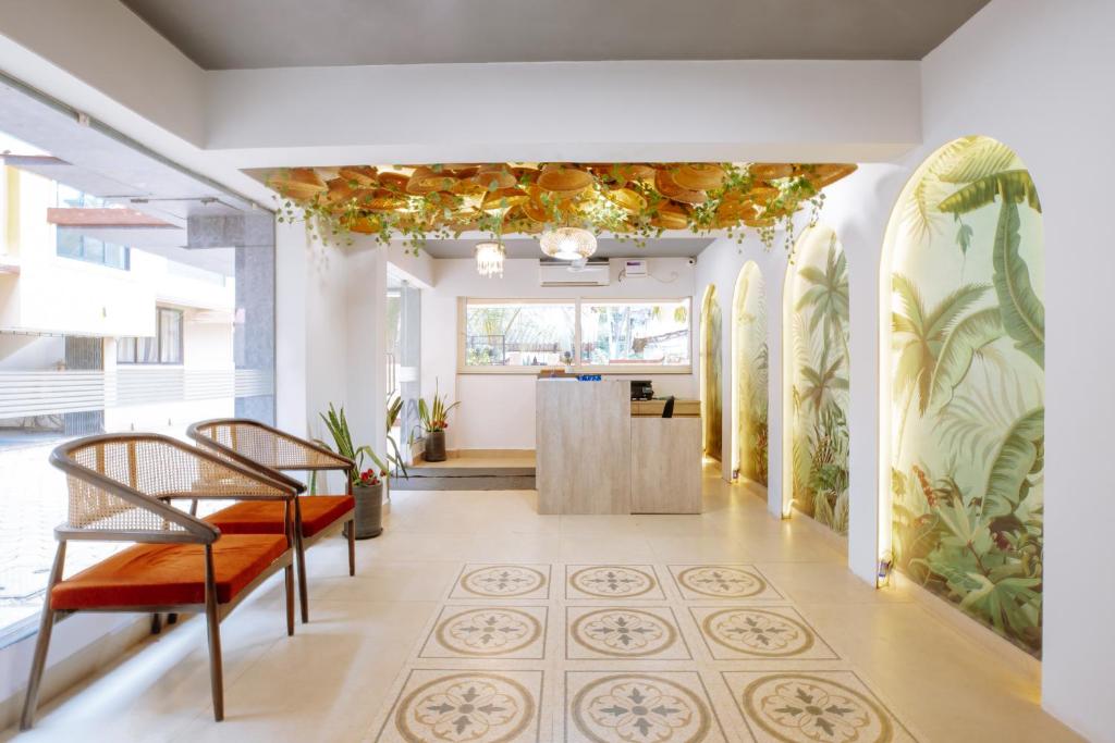 Posezení v ubytování Kay's Calangute Resort Service Apartments