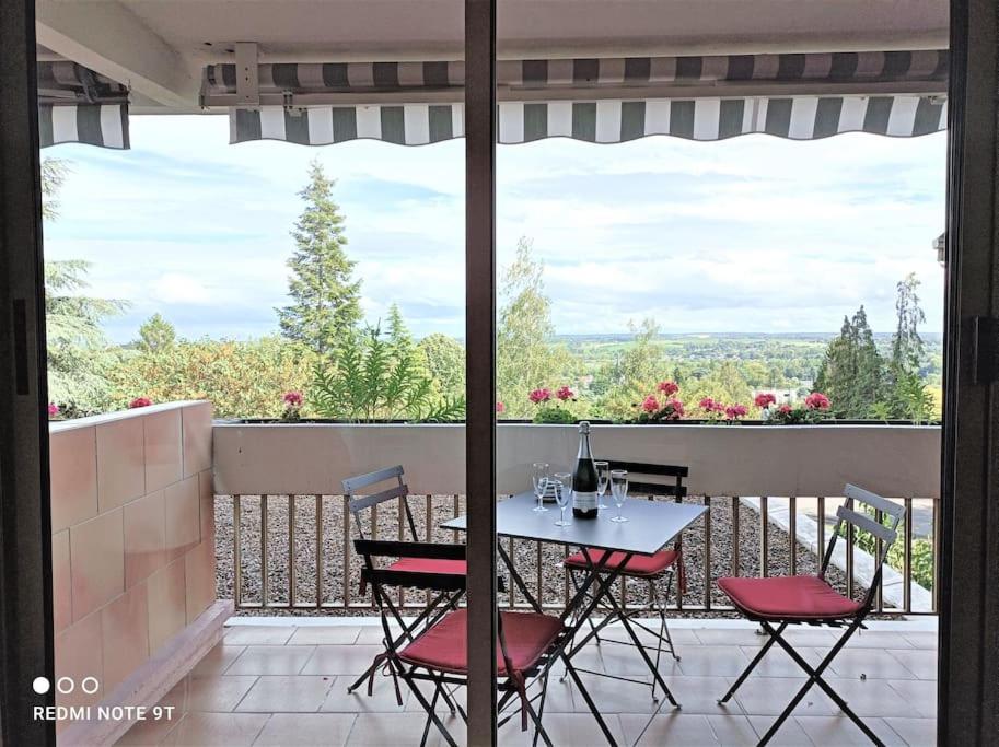 Un balcon sau o terasă la Appartement 2 P 5 PER ENTRE BEAUVAL & CHENONCEAU
