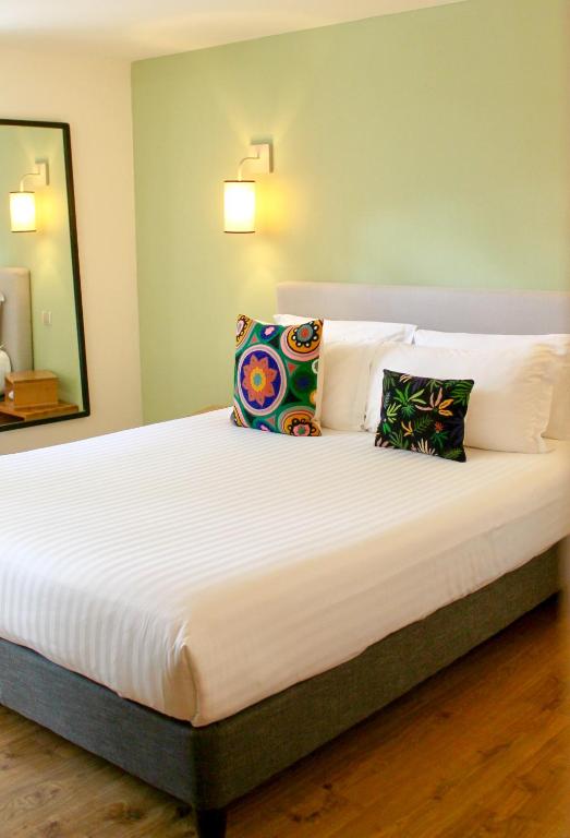 Postel nebo postele na pokoji v ubytování Hotel Edouard VII