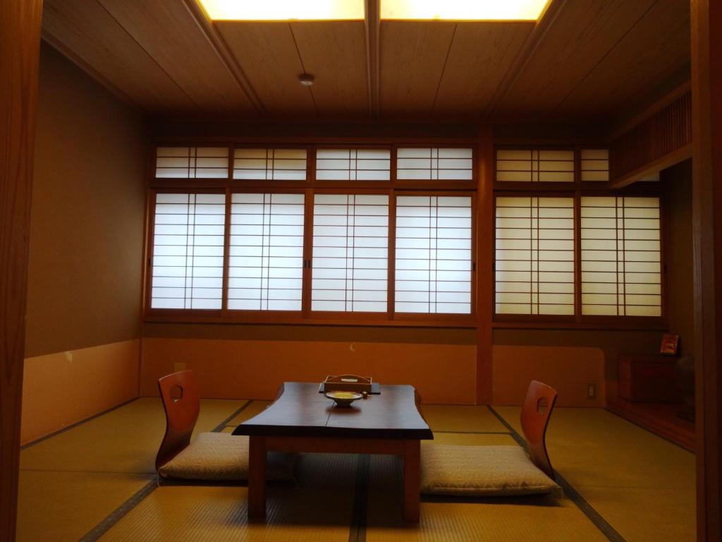 Fotografie z fotogalerie ubytování Yamatoya v destinaci Toyooka