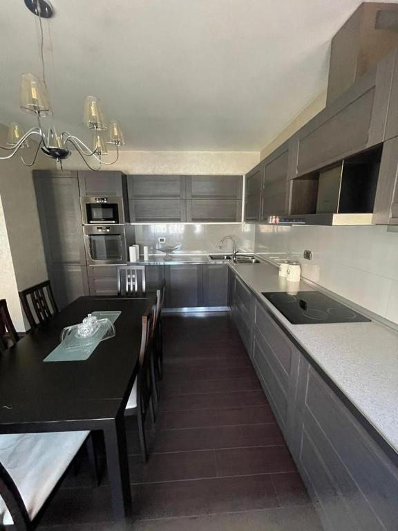 Luxury apartment city centre - Image 4