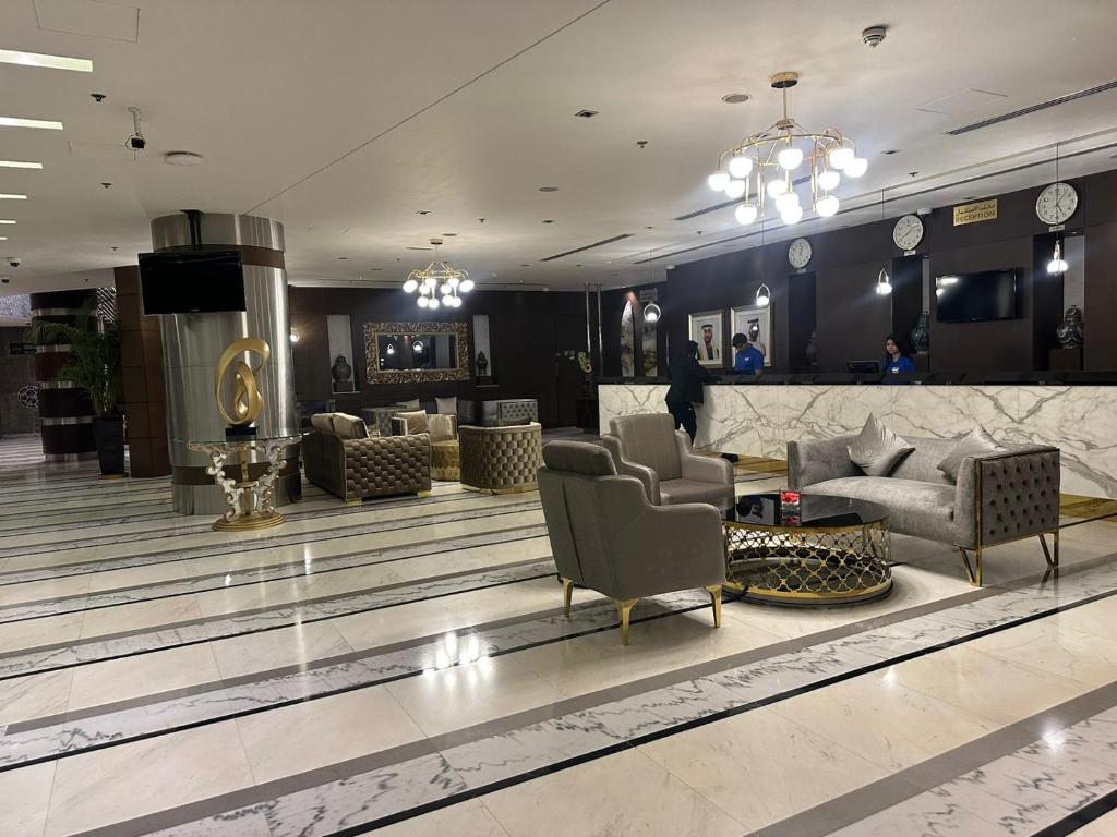 Posezení v ubytování Montreal Barsha Hotel