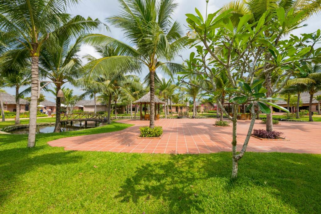 Zahrada ubytování ENSO Retreat Hoi An - Rediscovery & Serenity