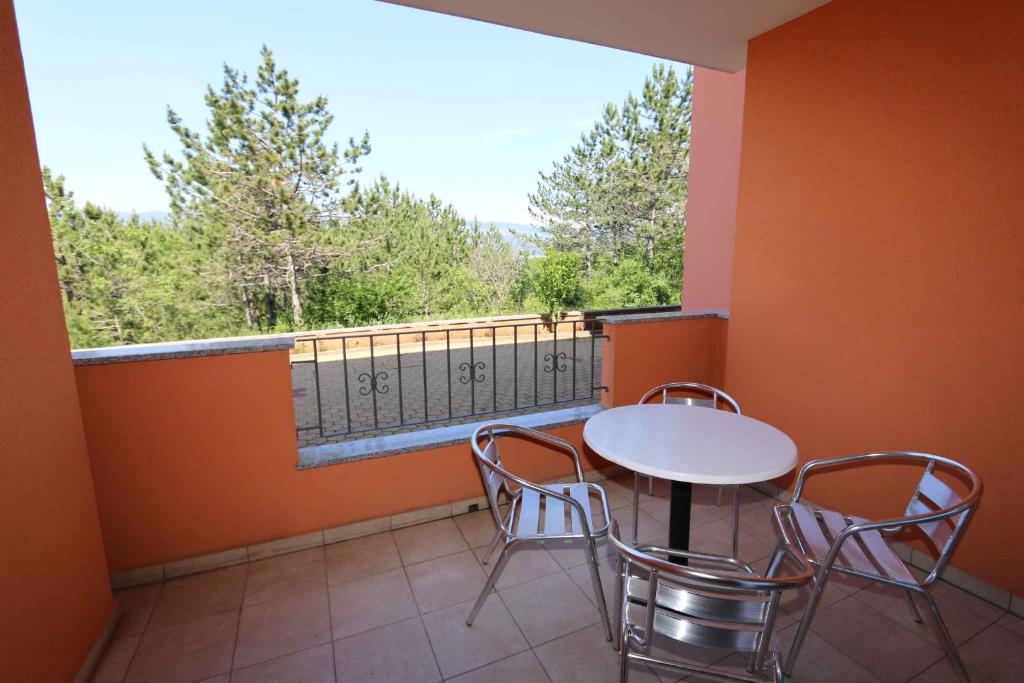 Balkón alebo terasa v ubytovaní Apartment in Silo/Insel Krk 13582