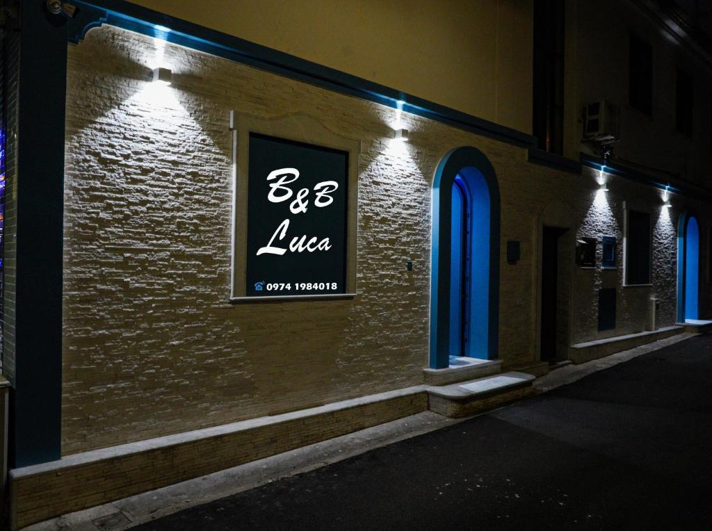 Certifikát, hodnocení, plakát nebo jiný dokument vystavený v ubytování B&B Luca