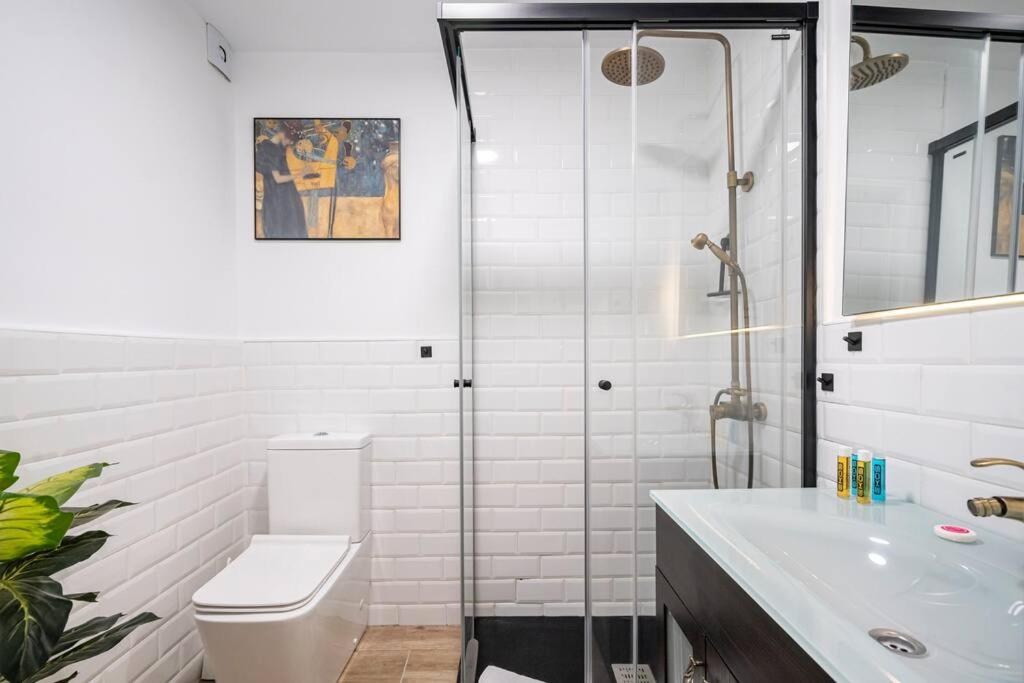 Chamberi - Quiet flat, ideal for families CAS - Three-Bedroom Apartment