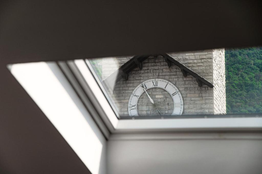 Dome's Magic - The House Of Travelers - 9