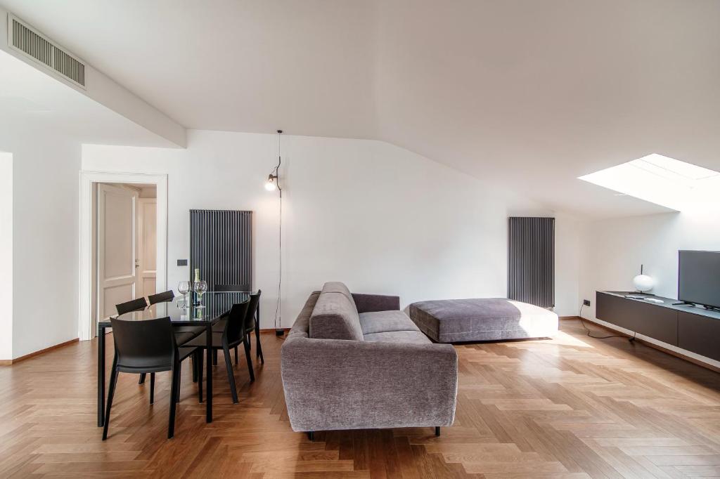 Dome's Magic - The House Of Travelers - 5