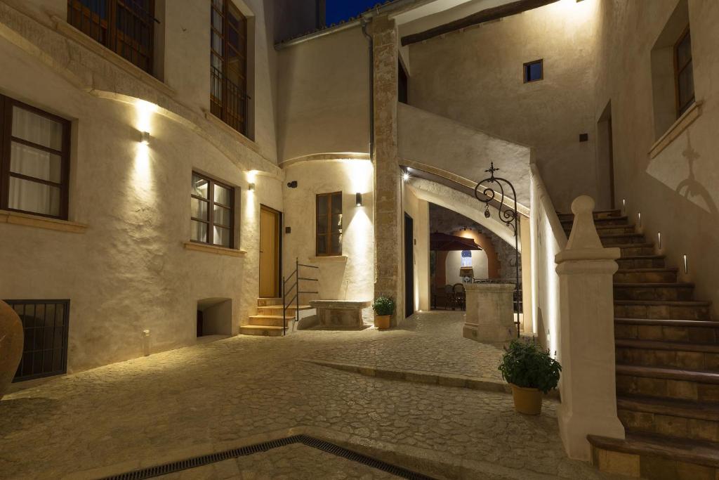 Hotel Can Cirera - Resim 16