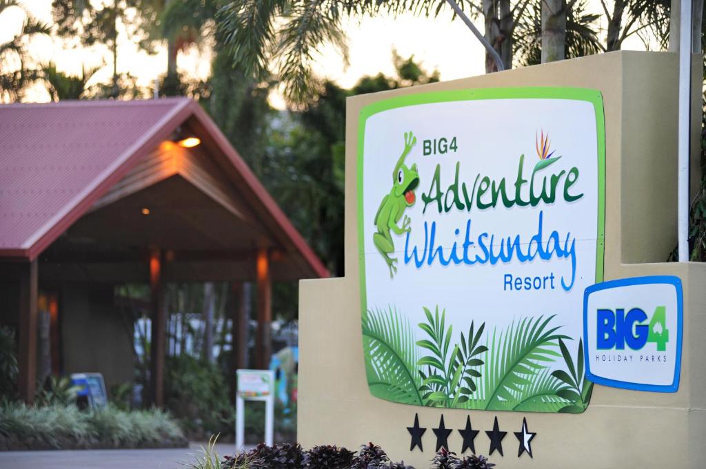 Certifikát, hodnocení, plakát nebo jiný dokument vystavený v ubytování BIG4 Adventure Whitsunday Resort