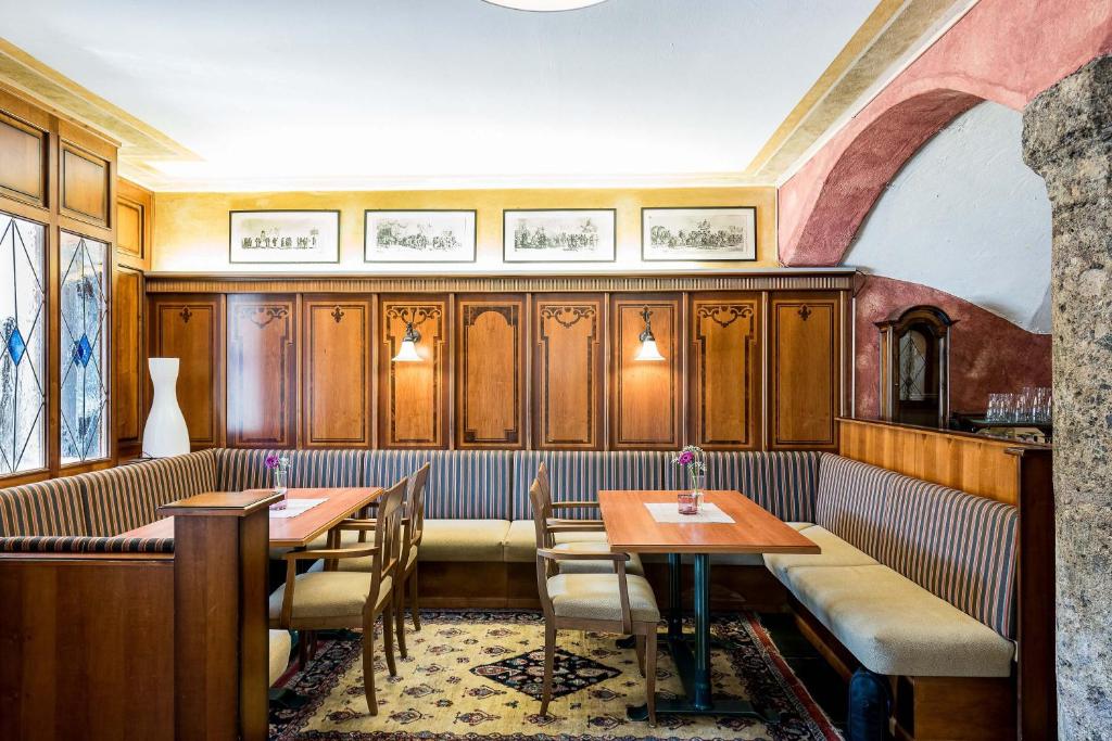 Posezení v ubytování Hotel Mondschein
