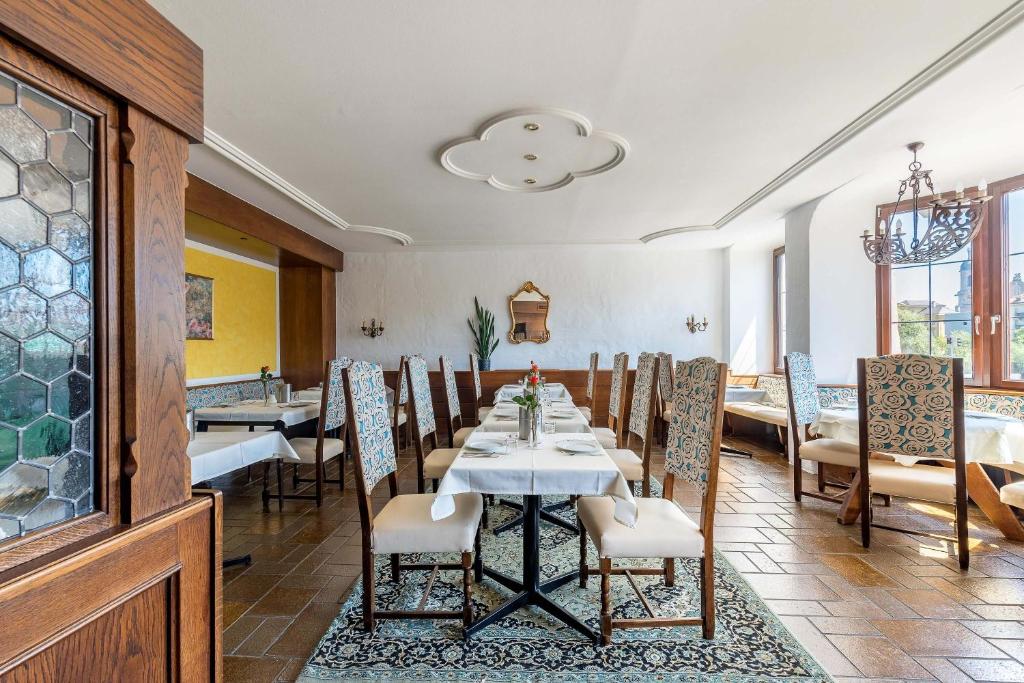 Posezení v ubytování Hotel Mondschein