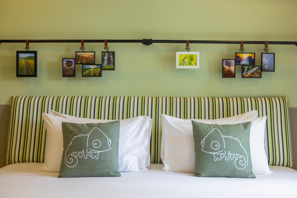 Chamemon Bed Phuket Town - Resim 15