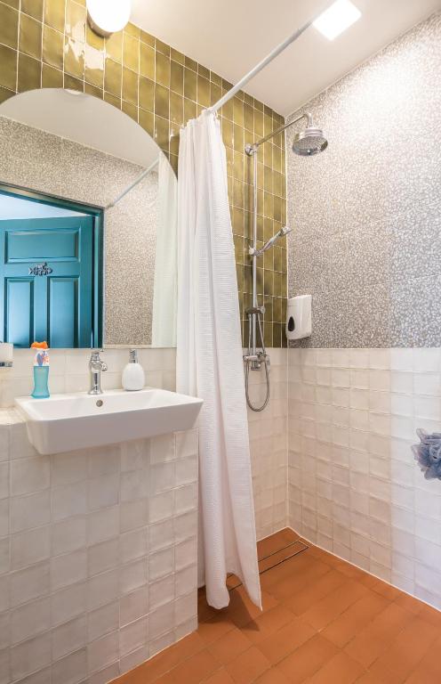 Fiesta y Siesta - 10