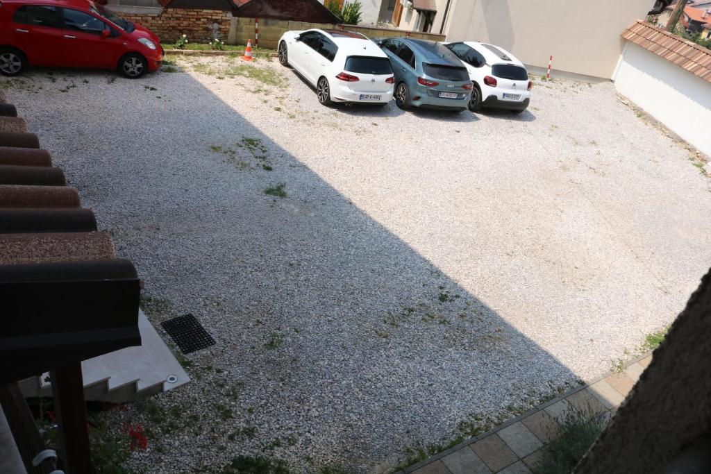 Nabolaget omkring lejligheden eller i nærheden