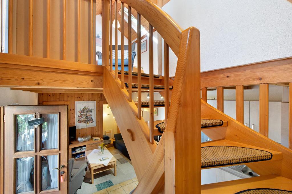 Knihovna v apartmánu