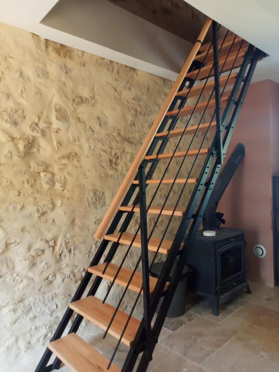 La Vicoise Accueillante - Family Room With Private Bathroom