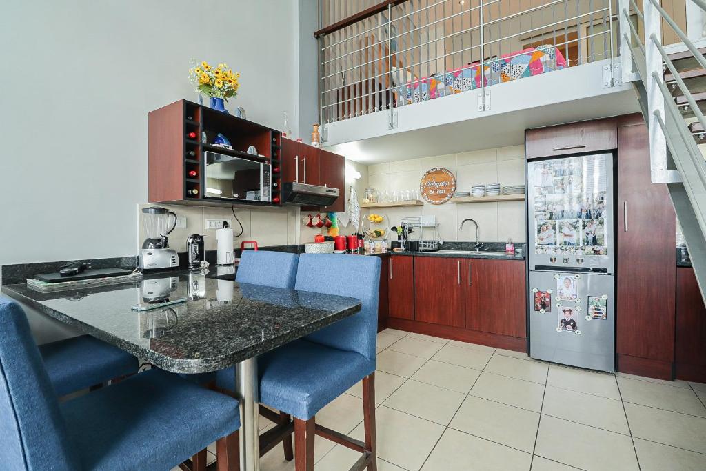 Alla Adalla, Sea View Apartment - Image 10