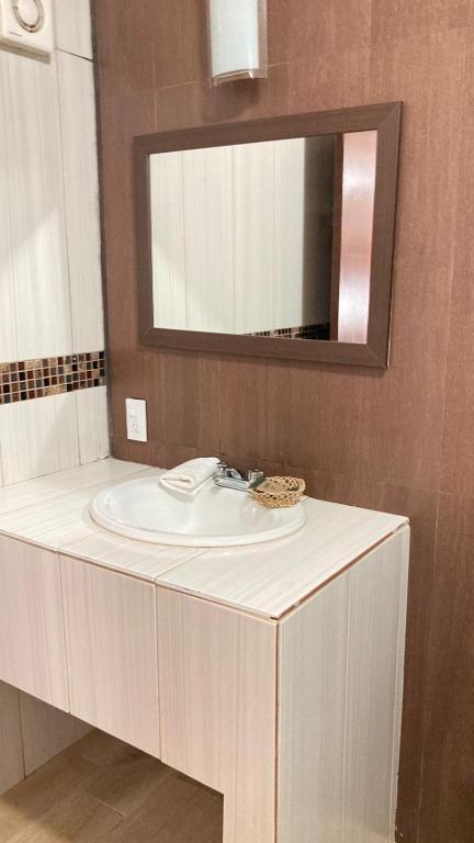 Mansion Serrano Hotel