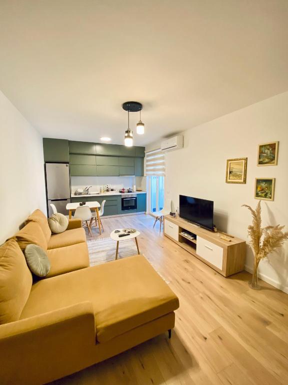Jolie Center Apartment - Imazhi 1
