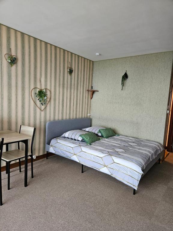 LE PANORAMA studio privé avec vue magnifique TURCKHEIM TROIS ÉPIS – photo 2