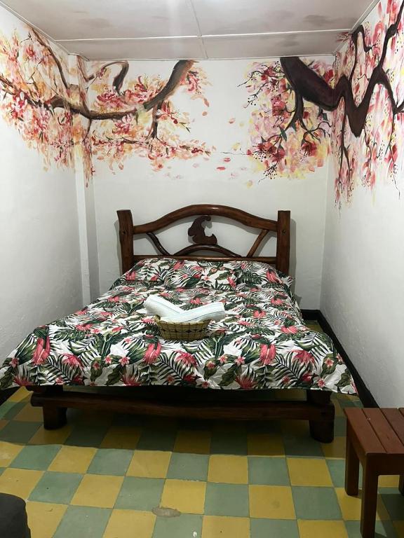 Llit o llits en una habitació de Hostal Donde Jose