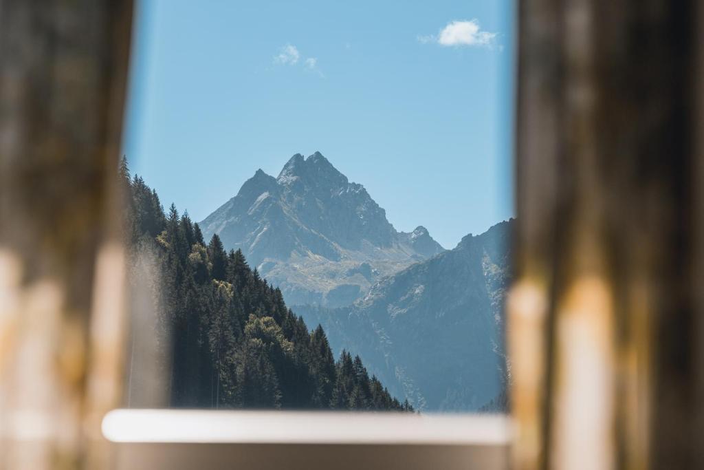 Nespecifikovaný výhled na hory nebo výhled na hory při pohledu z bed and breakfast