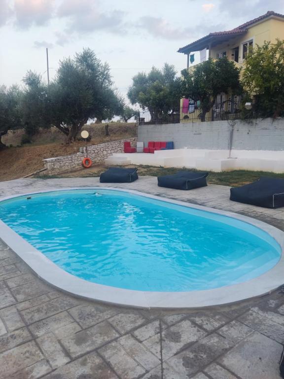 Bazén v ubytování Summertime Apartments nebo v jeho okolí