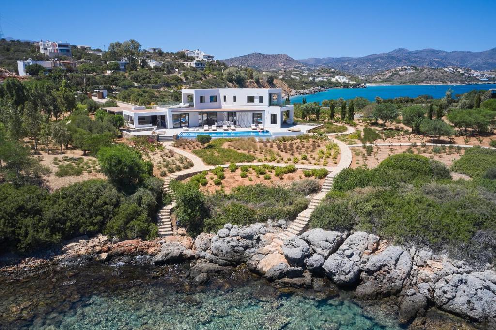 IREMIA SEAFRONT VILLA, Timeless Lifestyle photo photo 4