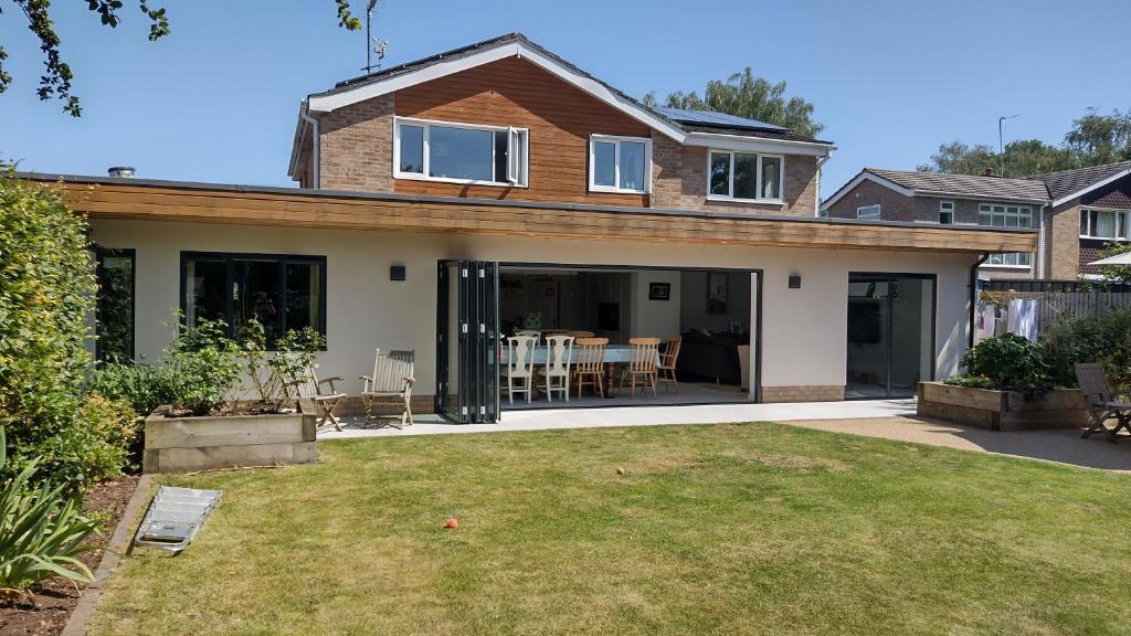 Wonderful Hemingford Grey, Hemingford Grey (updated prices 2024)