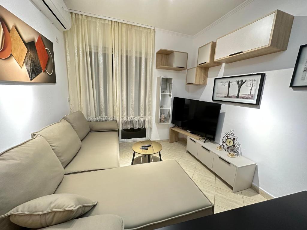 DeLux Apartment (by Mishel) - Image 5