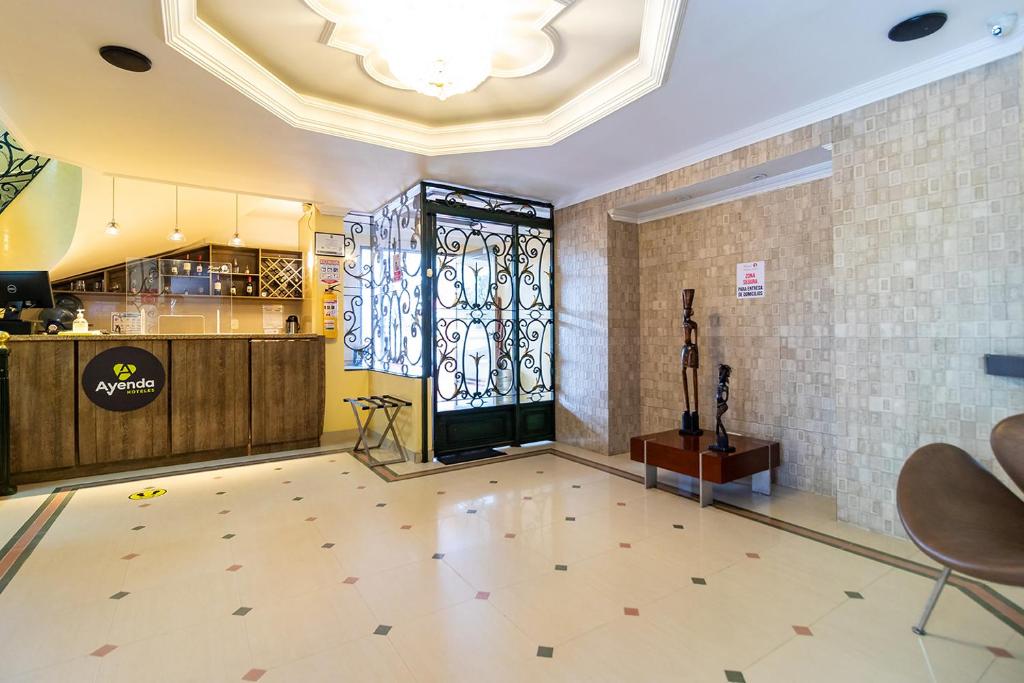 Kuchyň nebo kuchyňský kout v ubytování Lavid Hotel Palacio Real
