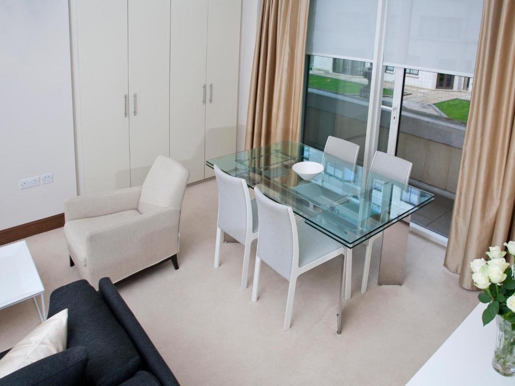Arlington House Apartments - 