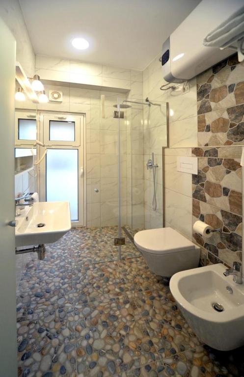 Bagno di konak rooms l Skanderbeg Square