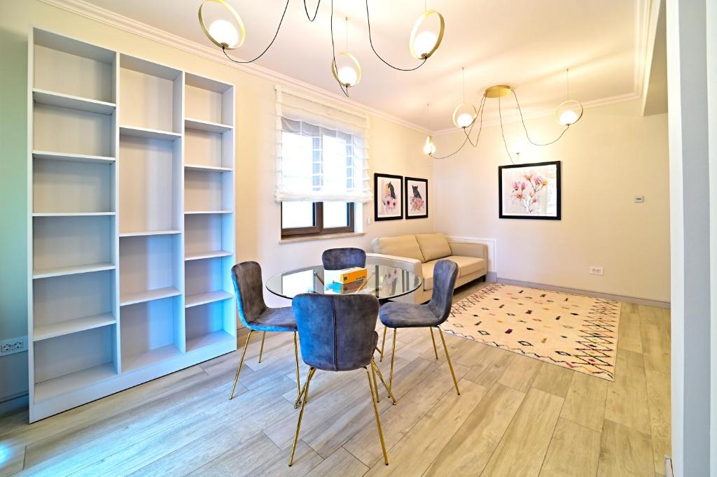 First Apartments - One-Bedroom Apartment